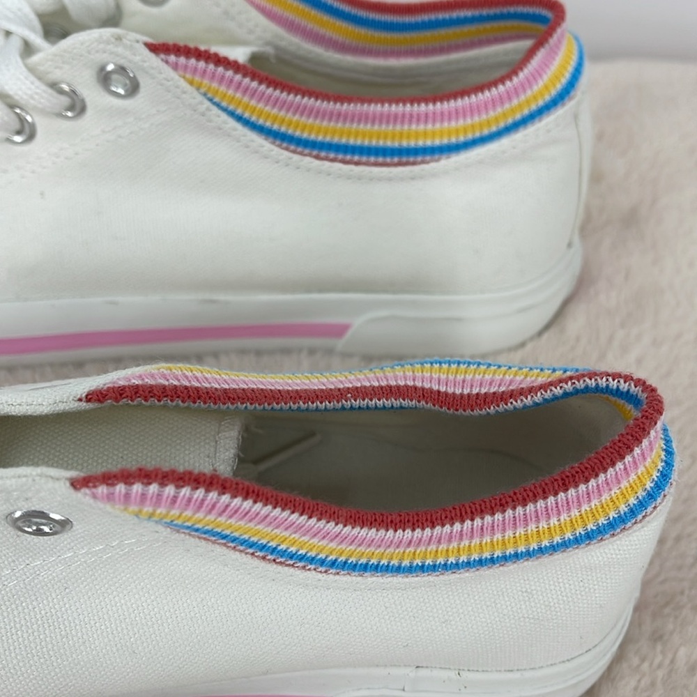 AMERICAN EAGLE WOMENS SIZE 10 White Canvas Sneakers with Rainbow Trim - Picture 7 of 7